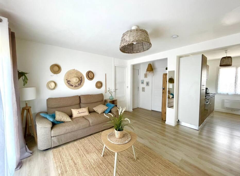Caporizon-villa Courant-terrasse-proche Hébergement de vacances *